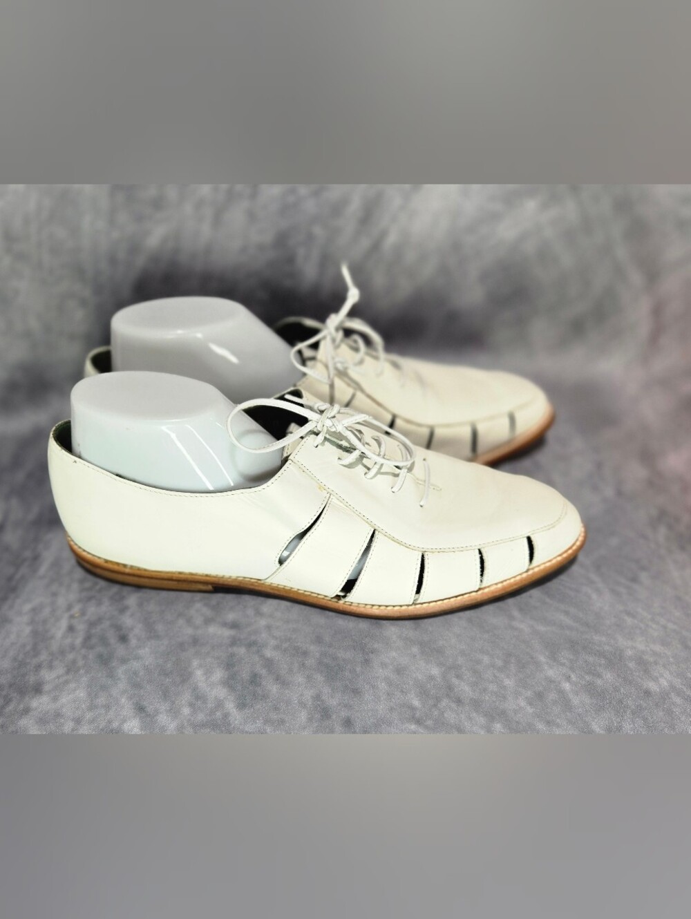 Joan & David White Cutout Lace-Up Leather Flats Vintage